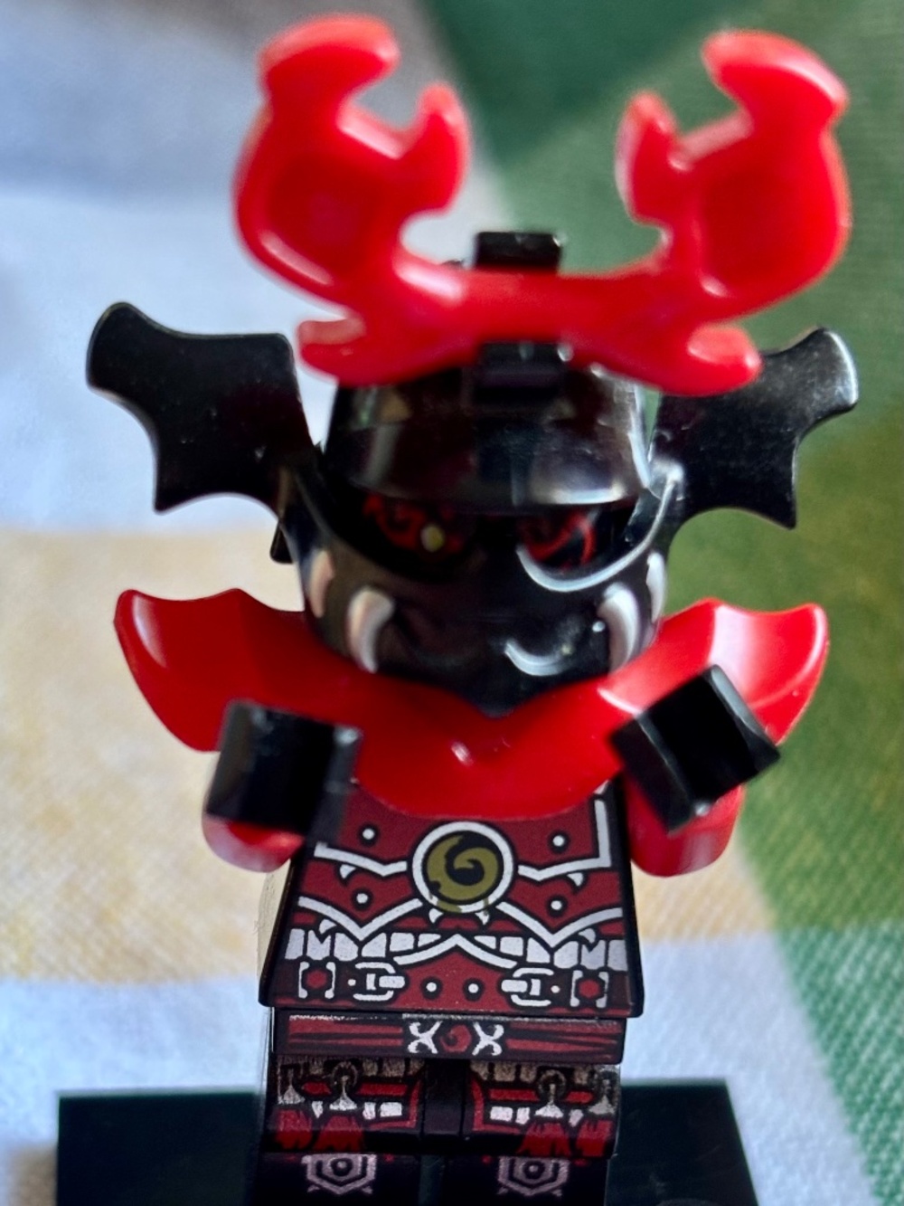 LEGO NINJAGO "Stone Army Warrior~Red Face" njo0075 with stand & accessories.